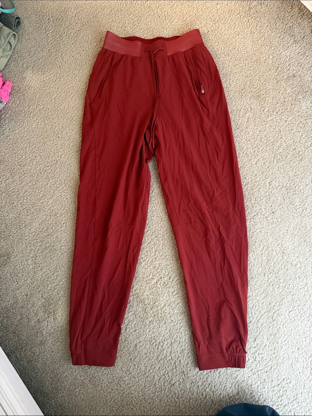 Lululemon joggers dark dusty orange size 4